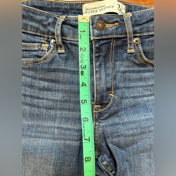 Abercrombie & Fitch Super Skinny Jeans Size 2R - Picture 6 of 10